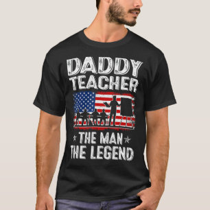 Mens Retro Us Flag Father's Day Daddy Teacher The T-Shirt
