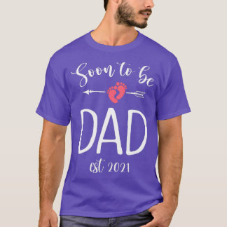 Mens Soon To Be Dad Est 2021 Funny T-Shirt