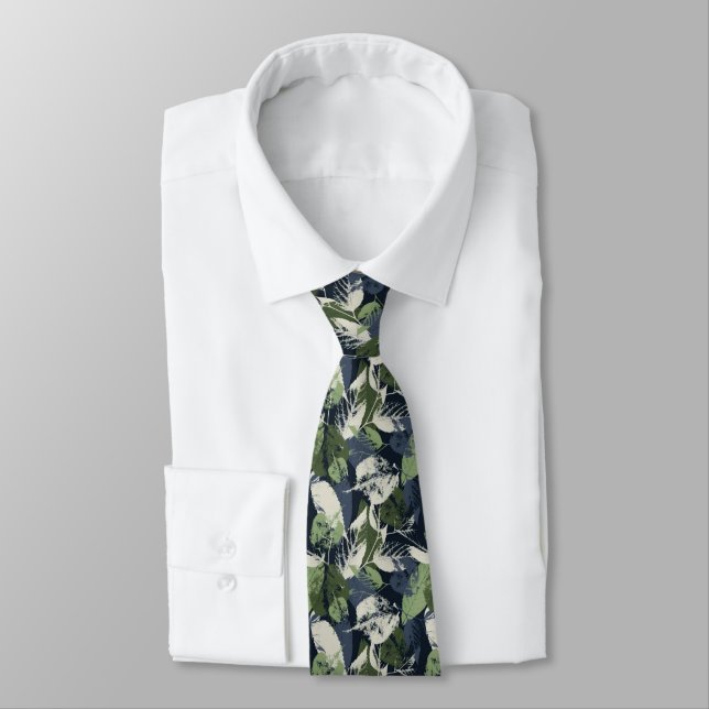 Men's Tie (Tied)