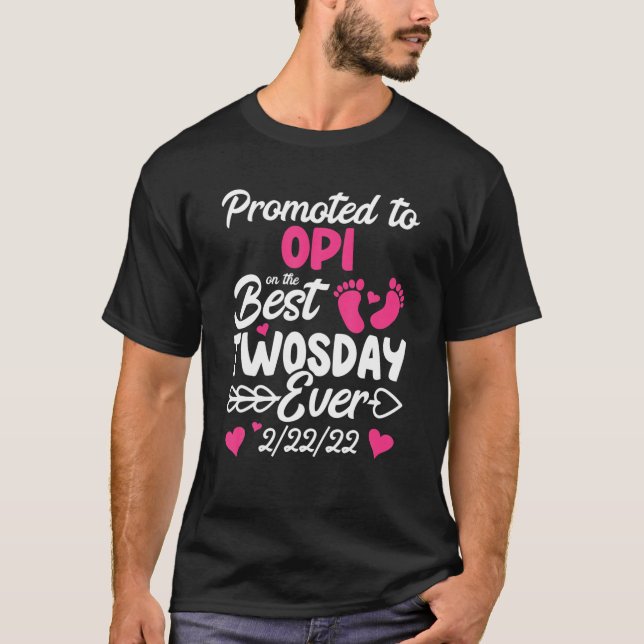 Mens Twosday Promoted To Opi Grandpa New Baby Anno T-Shirt (Front)