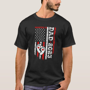 Mens Us Flag Promoted To Dad Est 2023 Father's Day T-Shirt