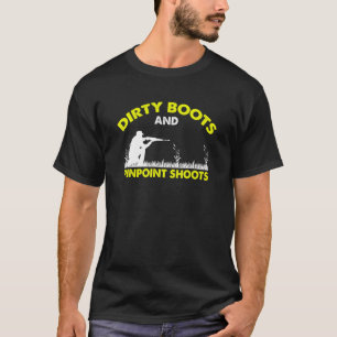 Mens Waterfowl Hunting For An Flying Duck Hunting T-Shirt