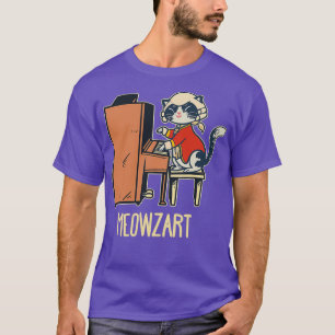 Meowzart A Cute Cat Playing The Piano  T-Shirt