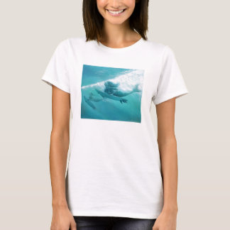 mermaids surfing T-Shirt