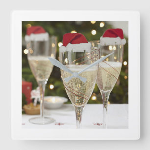**MERRY CHRISTMAS CHAMPAGNE** CLOCK