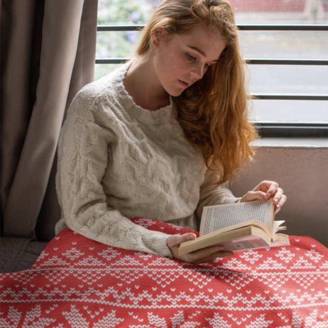 Merry Christmas Fair Isle Red & White Throw Blanket (Creator Uploaded)