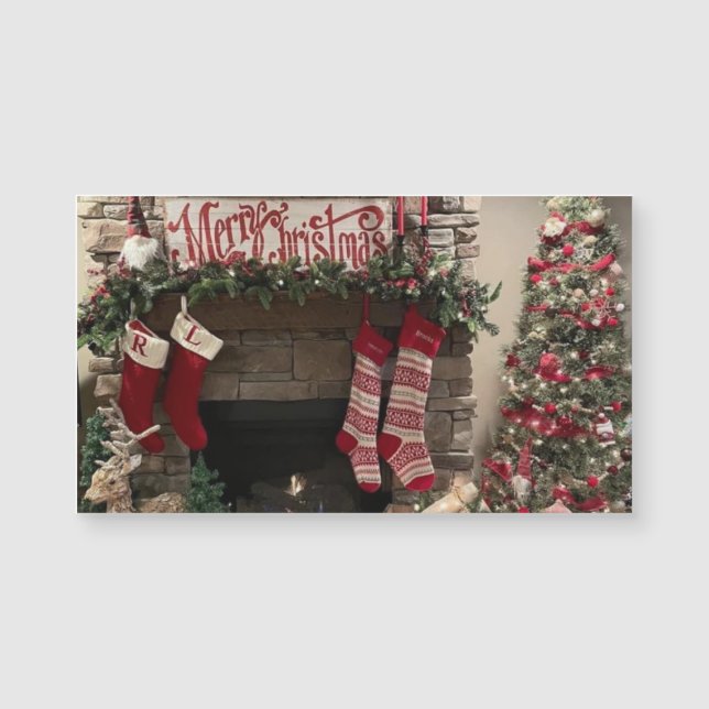 Merry Christmas Livingroom Scene w/ Christmas Tree (Front)