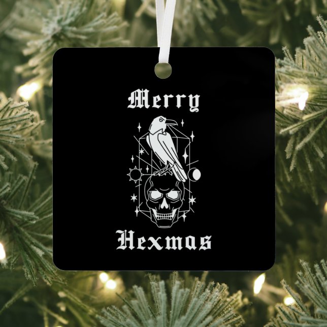 Merry Hexmas Witch Skull Spooky Witchcraft Metal Tree Decoration (Insitu)
