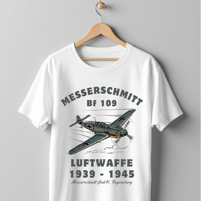 Messerschmitt Bf 109 Luftwaffe WWII Fighter  T-Shirt (Creator Uploaded)