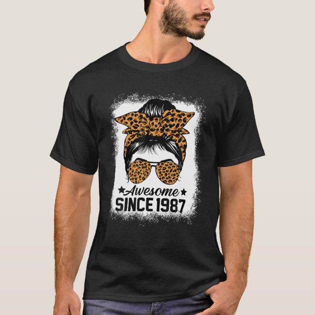 Messy Bun Leoprad Awesome Since 1987 35 Years Old T-Shirt (Front)