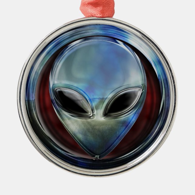 Metal Alien Head 03 Ornament (Front)