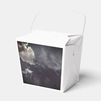Metal clouds favour box