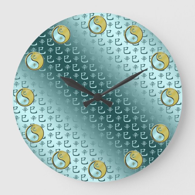 Metal Snake Large Clock (Front)