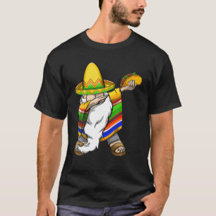 Mexican Dabbing Gnome Cinco De Mayo Poncho Sombrer T-Shirt