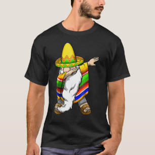 Mexican Dabbing Gnome Cinco De Mayo Poncho Sombrer T-Shirt