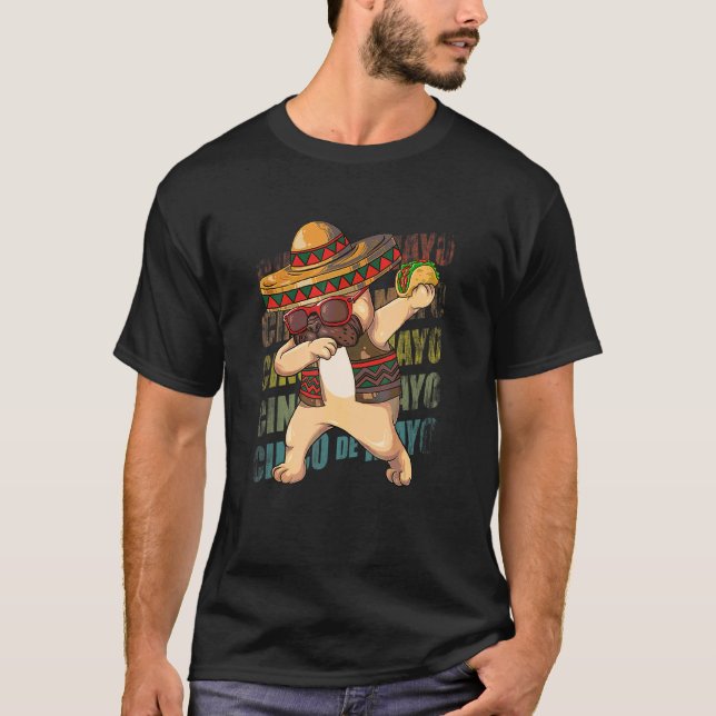 Mexican Dabbing Pug Dog Cinco De Mayo Poncho Sombr T-Shirt (Front)