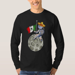 Mexican Flag Astronaut Dia De Los Muertos Cool Day T-Shirt