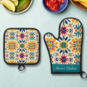 Mexican Title Pattern Oven Mitt and Pot Holders Oven Mitt & Pot Holder Set