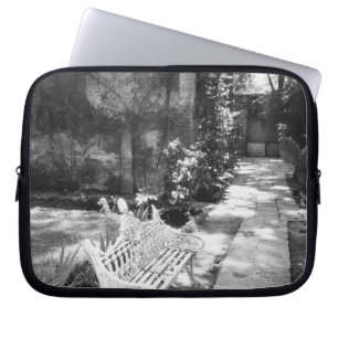 MEXICO, D.F., Mexico City, COYOACAN: Bench at Laptop Sleeve