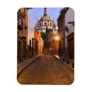 Mexico, San Miguel de Allende. Early morning Magnet
