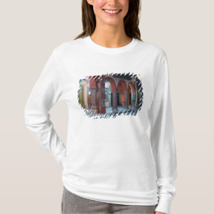 Mexico, San Miguel de Allende, The Jardin, T-Shirt