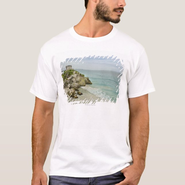 Mexico, Tulum, ancient ruins on beach T-Shirt (Front)