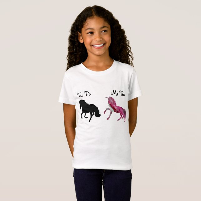 Mi Tía Tu Humour Unicorn Horse Family T-Shirt (Front Full)