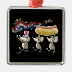 Mic, Mac And Moe's 4th Of July Night Picnic Metal Tree Decoration