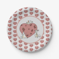 Mice sew the heart of cardboard plates