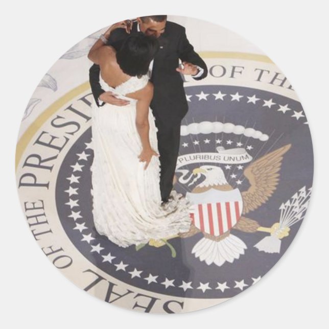 Michelle and Barack Obama Classic Round Sticker (Front)