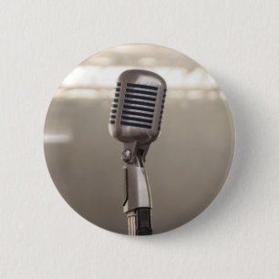 Microphone rock and roll 6 cm round badge