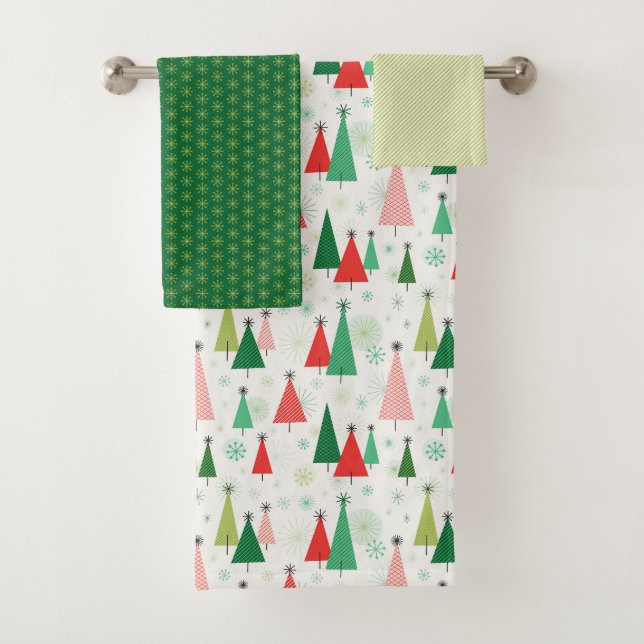 Mid Century Christmas Trees Green and Red Bath Towel Set (Insitu)