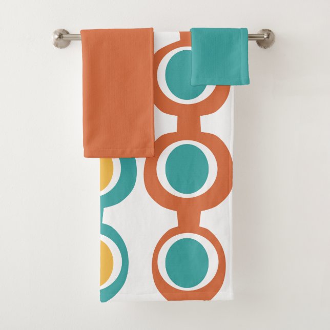 Mid-Century Modern Chain  Bath Towel Set (Insitu)