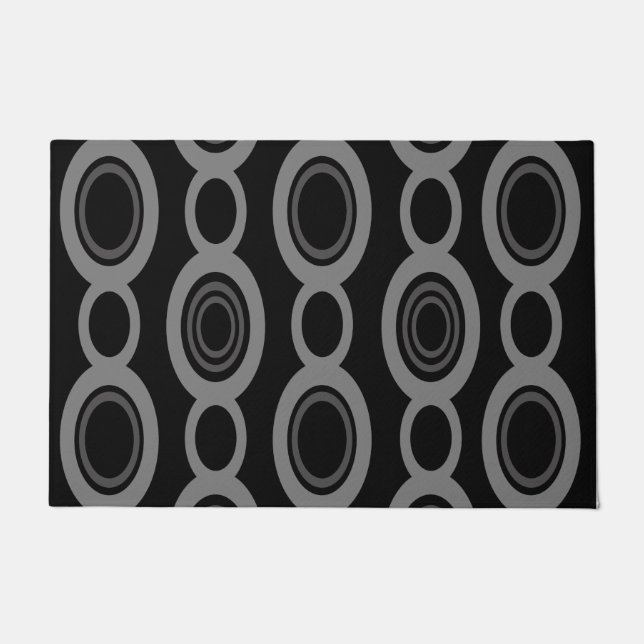 Mid Century Modern Chain Links Black Doormat (Front)