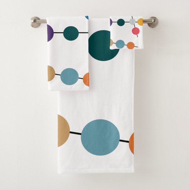 Mid-Century Modern Olives Bath Towel Set (Insitu)