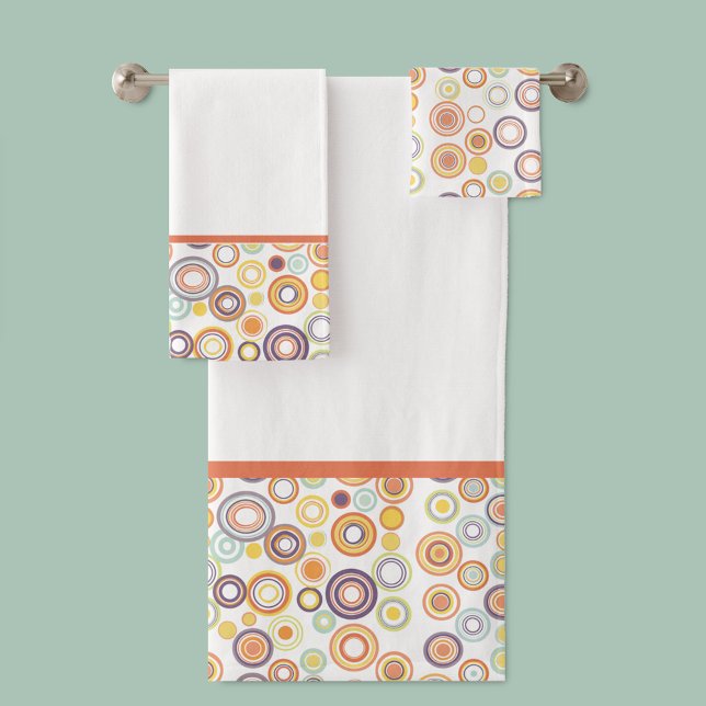 Mid-Century Modern Retro Autumn Circles Bath Towel Set (Mid-Century Modern Retro Autumn Circles Bath Towel Set. MCM)