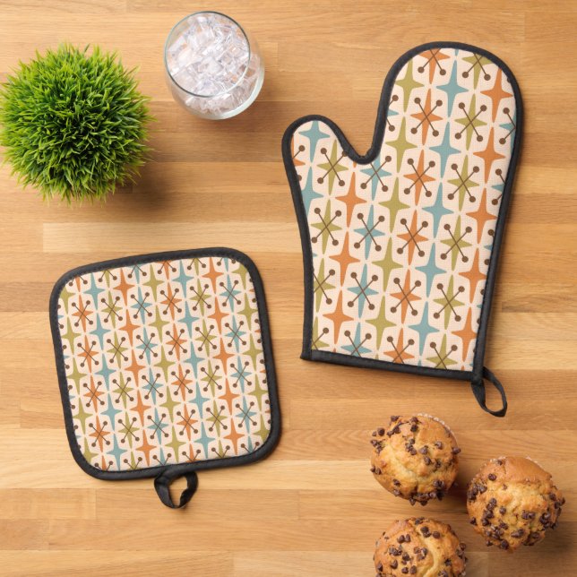 Mid-Century Modern Starburst Pattern Oven Mitt & Pot Holder Set (Top Down)