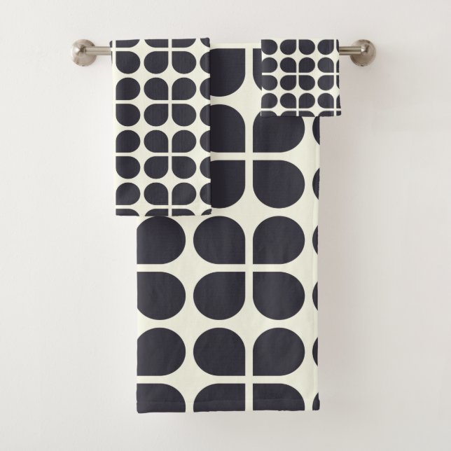 Mid Mod Shapes Geometric Shapes in Black and White Bath Towel Set (Insitu)
