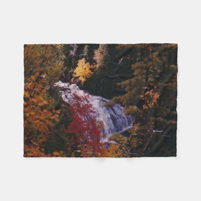 Middle Potato Falls fleece blanket (Front (Horizontal))