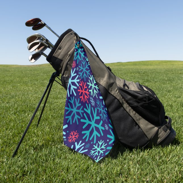 Midnight Snowfall – Winter Golf Towel (Green)