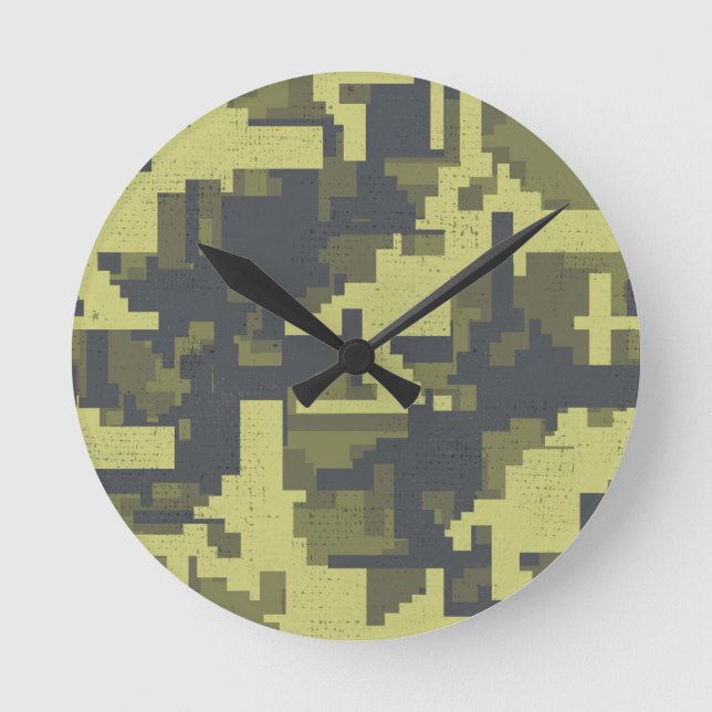 Military camouflage pattern round clock (Front)