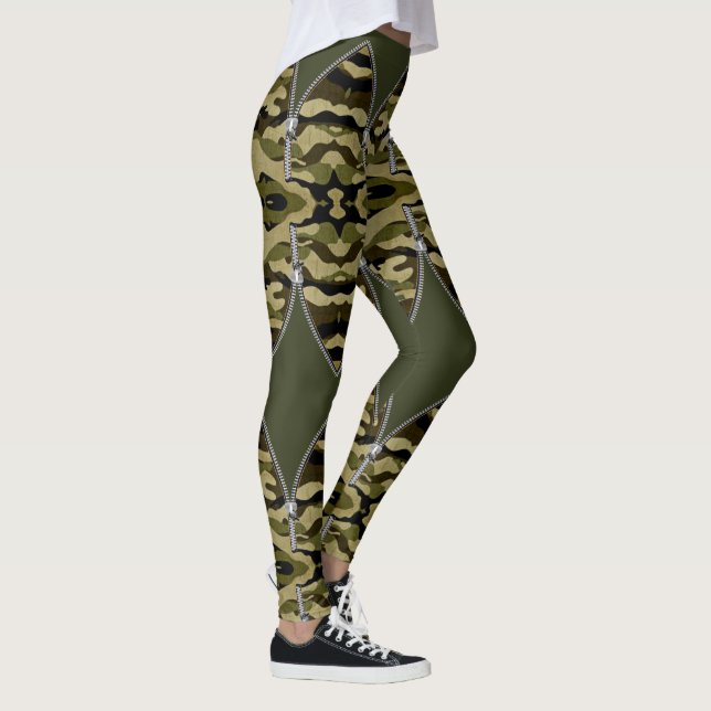 Military-style leggings with rack-cut cuts (Right)