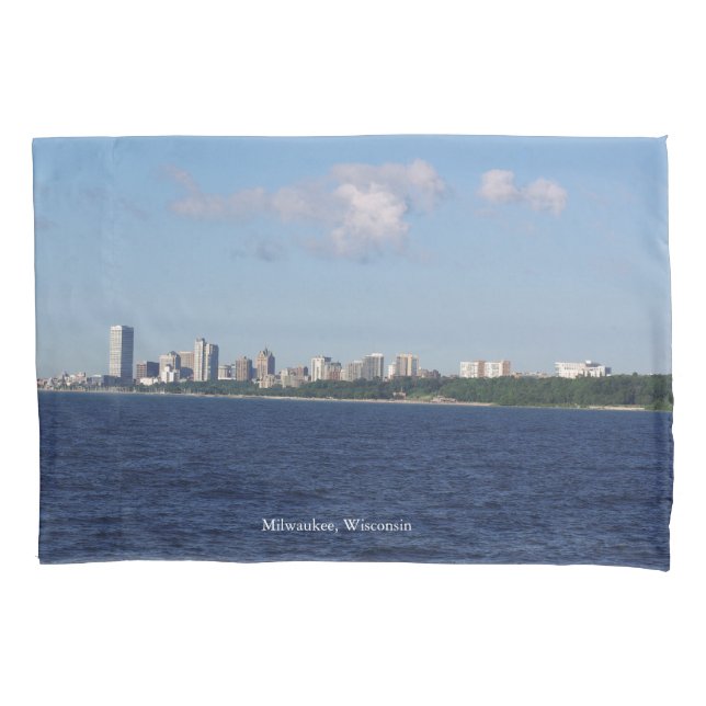 Milwaukee Skyline pillow case (Front)
