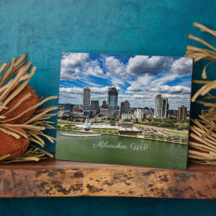 Milwaukee, Wisconsin cityscape Plaque
