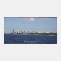 Milwaukee, Wisconsin skyline desk mat