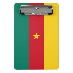 Mini clipboard with flag of Cameroon