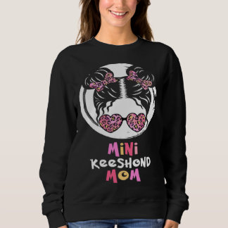 Mini Keeshond Mom Keeshond dog little girl cute Sweatshirt