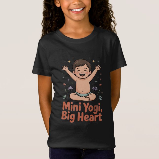 Mini yoga big heart T-Shirt (Front)