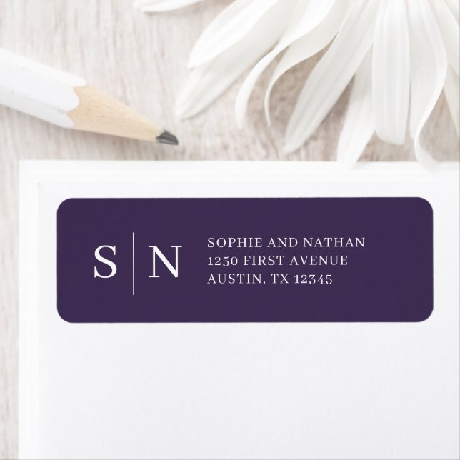Minimal and Chic | Dark Purple (Insitu)