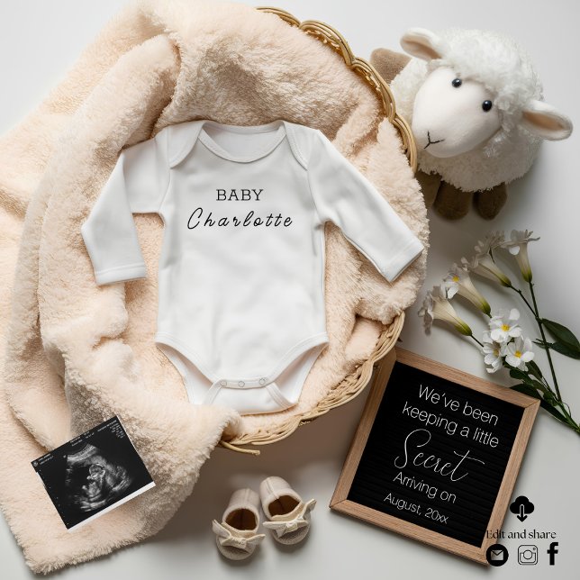 Minimal Gender-Neutral Pregnancy Announcement (Creator Uploaded)